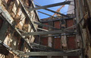 contenção de fachada