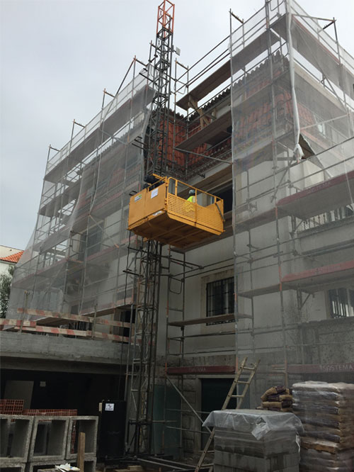 elevadores monta cargas